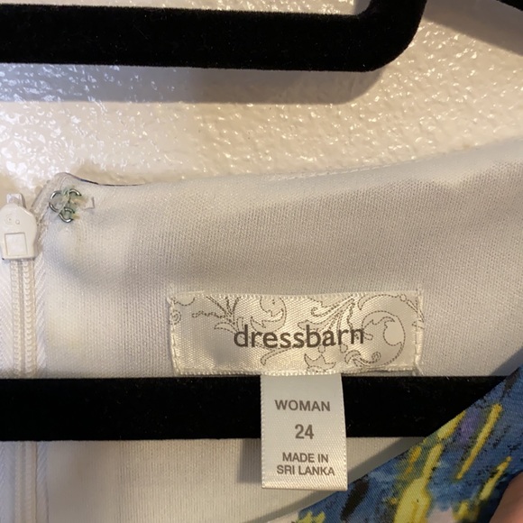 Dressbarn Plus Size Floral Watercolor Dress Sz 24 - Picture 5 of 16